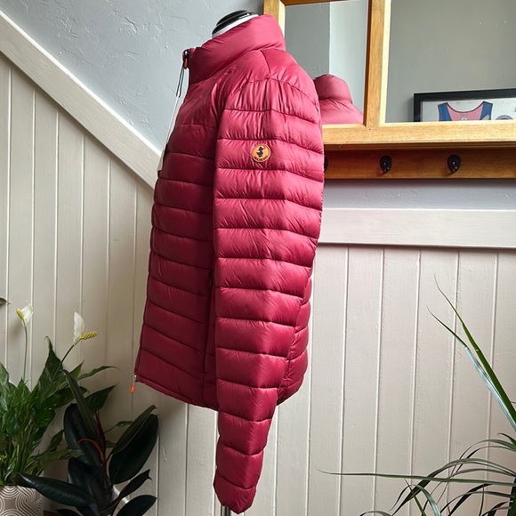 NWT Save the Duck Faux Shearling Puffer Jacket in Ruby Red - Picture 5 of 16